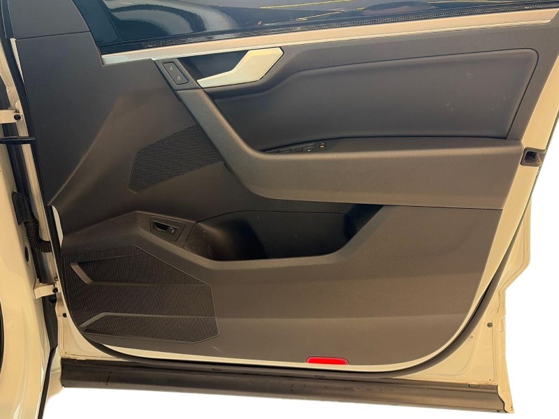 Used Volkswagen Touareg 2019 for sale - 77888360: Photo 22