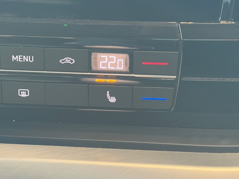 Used Volkswagen Touareg 2019 for sale - 77888360: Photo 34