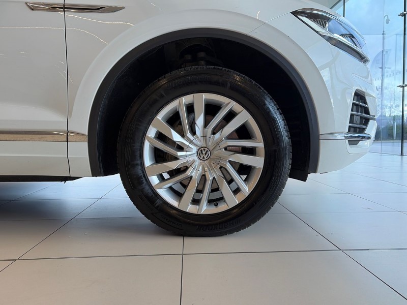 Used Volkswagen Touareg 2019 for sale - 77888360: Photo 8