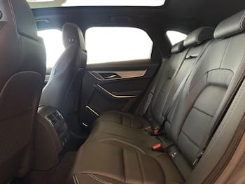 Used Jaguar F-Pace 2024 for sale - 79735241: Photo