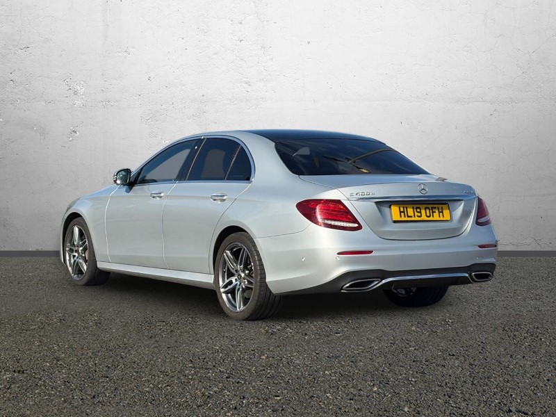 Used Mercedes-Benz E Class 2019 for sale - 78090479: Photo 2