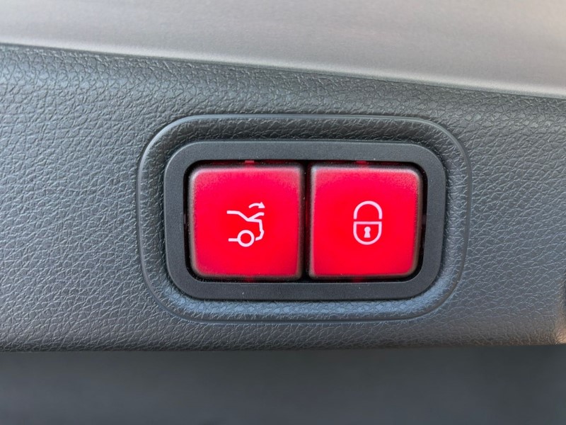 Used Mercedes-Benz E Class 2019 for sale - 78090479: Photo 40