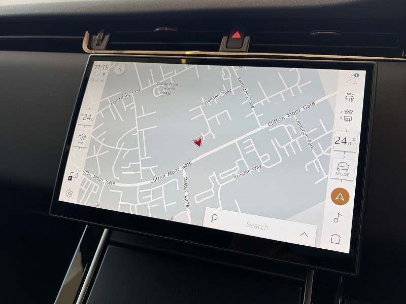 Used Land Rover Range Rover Evoque 2025 for sale - 77732722: Photo 11