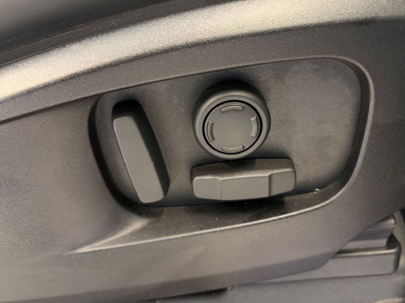 Used Land Rover Defender 2024 for sale - 78093012: Photo 24