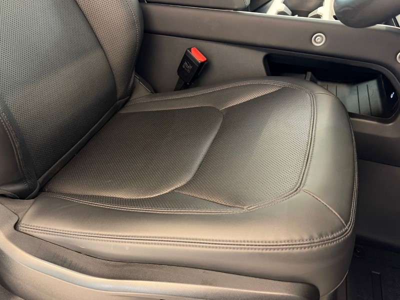 Used Land Rover Defender 2024 for sale - 78093012: Photo 25