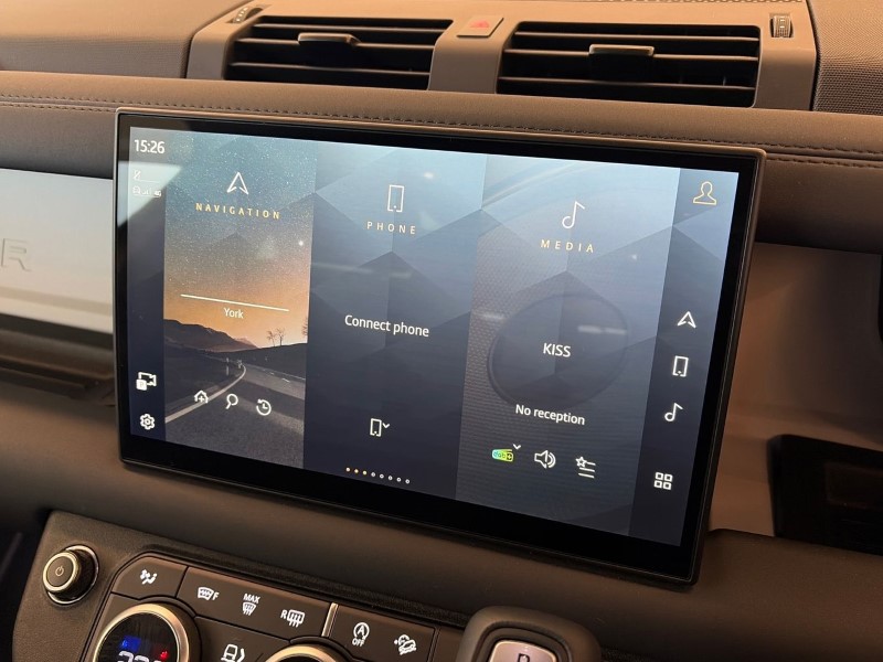 Used Land Rover Defender 2024 for sale - 78093012: Photo 29