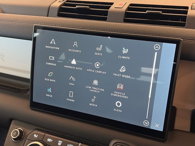 Used Land Rover Defender 2024 for sale - 78093012: Photo 32