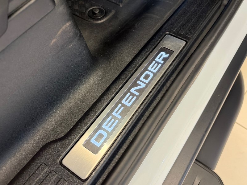 Used Land Rover Defender 2024 for sale - 78093012: Photo 40