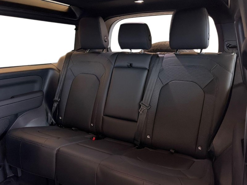 Used Land Rover Defender 2024 for sale - 78093012: Photo 5