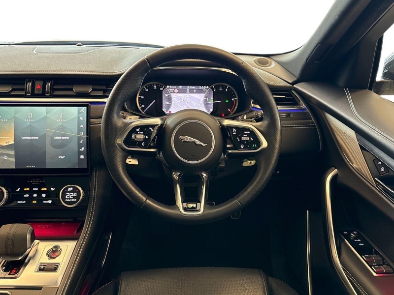 Used Jaguar F-Pace 2023 for sale - 77915598: Photo 15