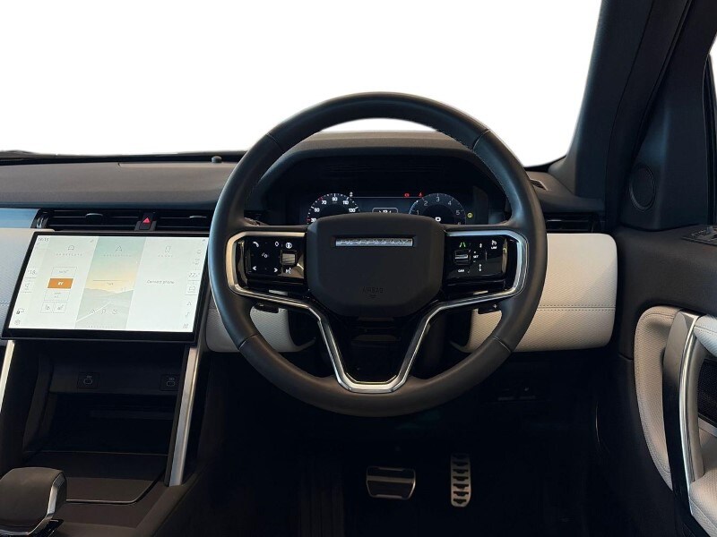 Used Land Rover Discovery Sport 2024 for sale - 78025636: Photo 15