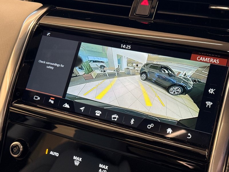 Used Land Rover Discovery Sport 2020 for sale - 76982062: Photo 12