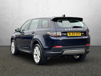 Used Land Rover Discovery Sport 2020 for sale - 76982062: Photo