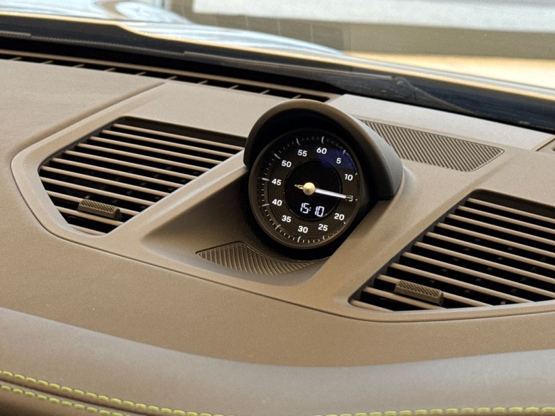 Used Porsche 911 2024 for sale - 77435253: Photo 18