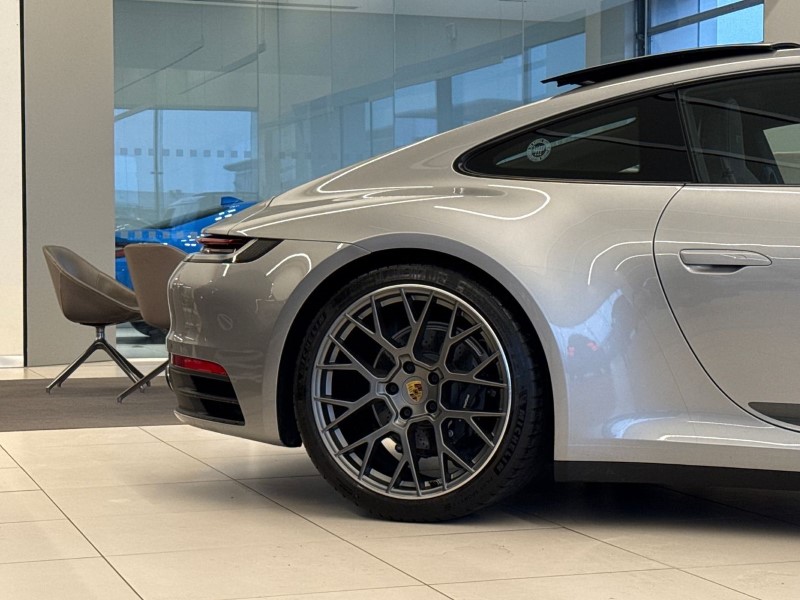 Used Porsche 911 2024 for sale - 77435253: Photo 51