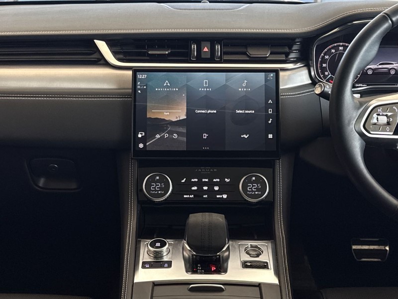 Used Jaguar F-Pace 2023 for sale - 77729443: Photo 14