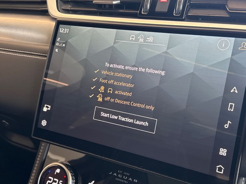 Used Jaguar F-Pace 2023 for sale - 77729443: Photo 32