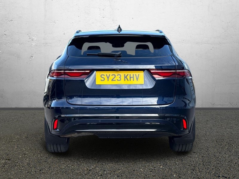 Used Jaguar F-Pace 2023 for sale - 77729443: Photo 6