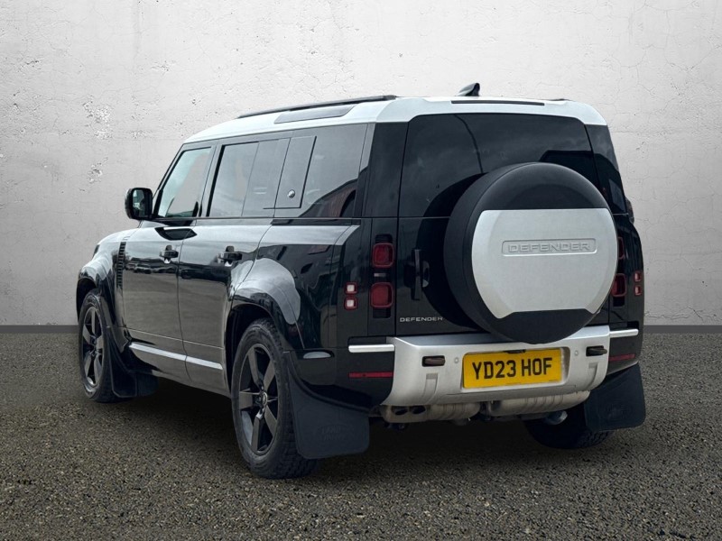 Used Land Rover Defender 2023 for sale - 77915610: Photo 2