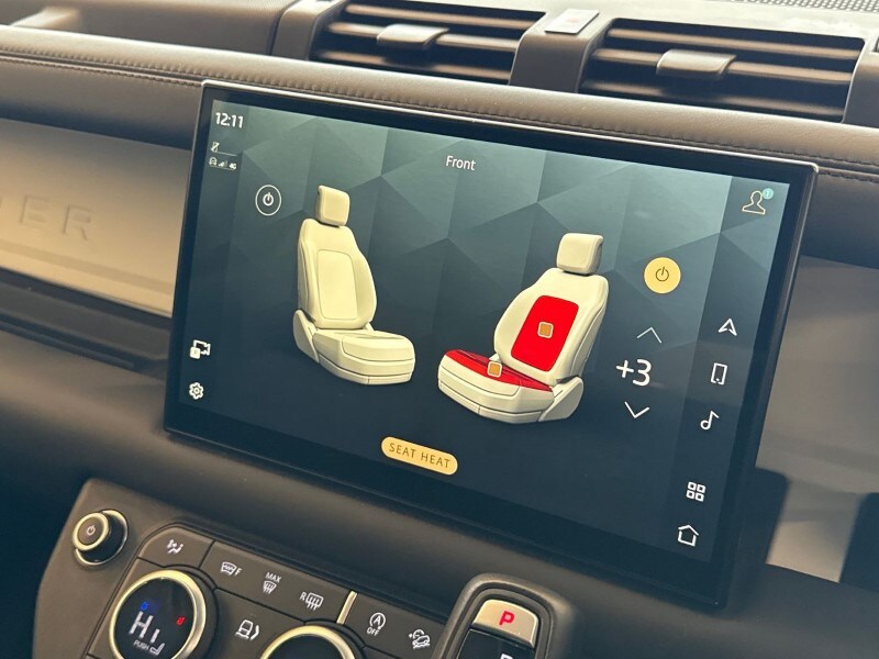 Used Land Rover Defender 2023 for sale - 77915610: Photo 33