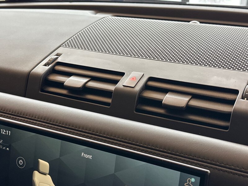 Used Land Rover Defender 2023 for sale - 77915610: Photo 34