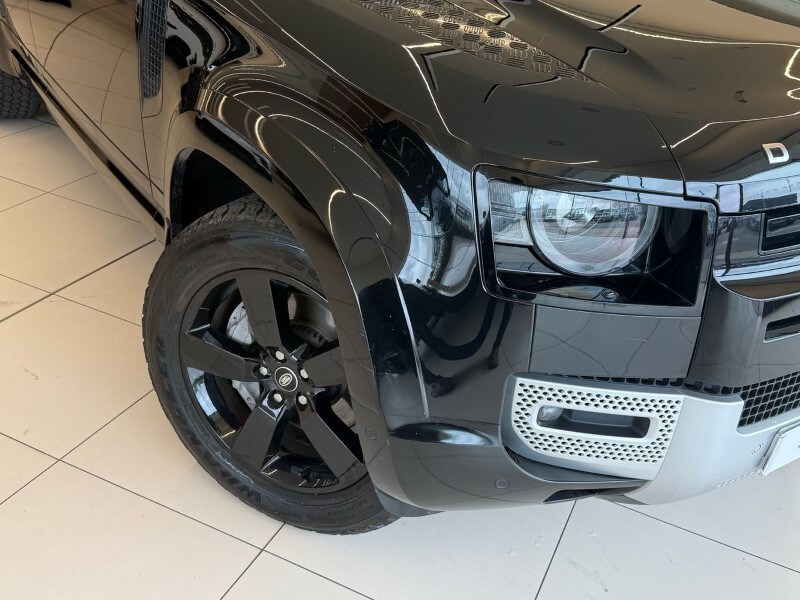 Used Land Rover Defender 2023 for sale - 77915610: Photo 38