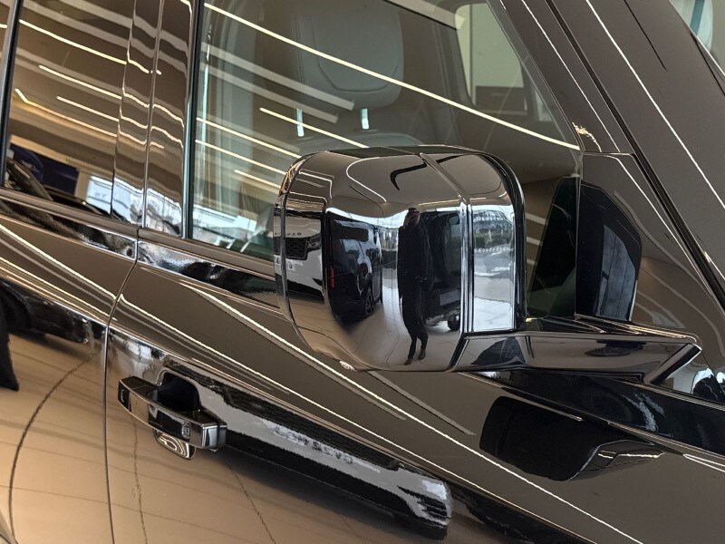 Used Land Rover Defender 2023 for sale - 77915610: Photo 46