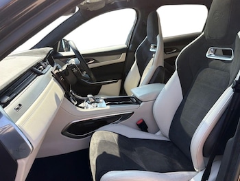 Used Jaguar F-Pace 2023 for sale - 78701256: Photo