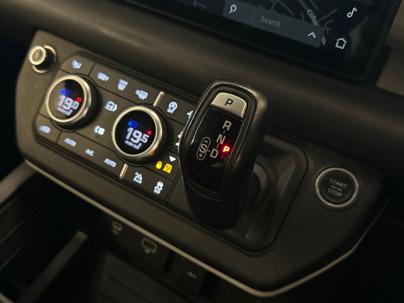 Used Land Rover Defender 2021 for sale - 77519409: Photo 13