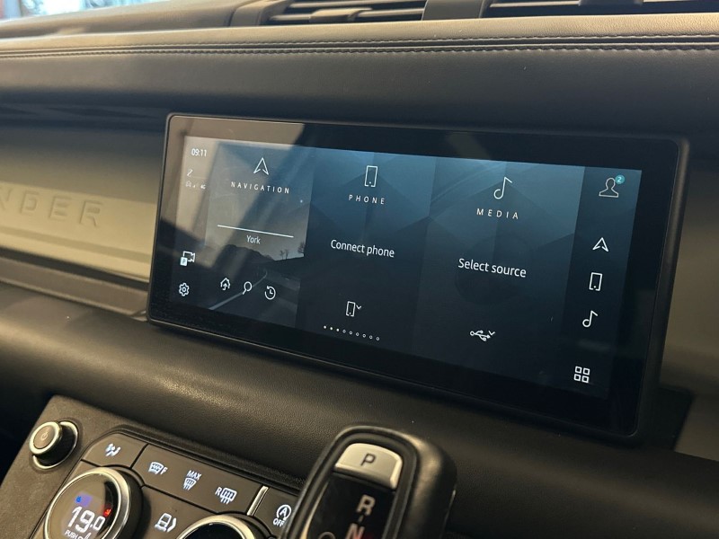 Used Land Rover Defender 2021 for sale - 77519409: Photo 29