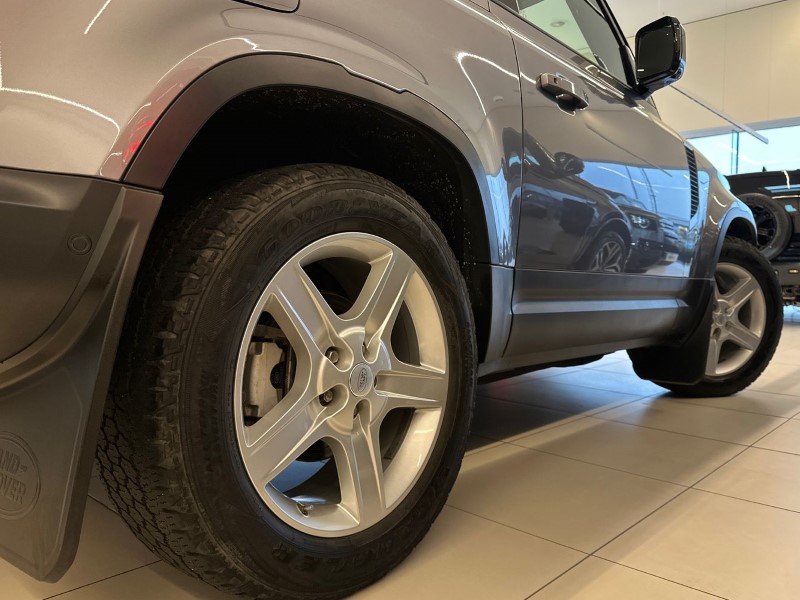 Used Land Rover Defender 2021 for sale - 77519409: Photo 47