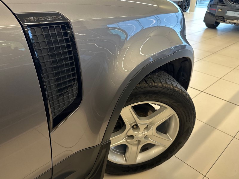 Used Land Rover Defender 2021 for sale - 77519409: Photo 48