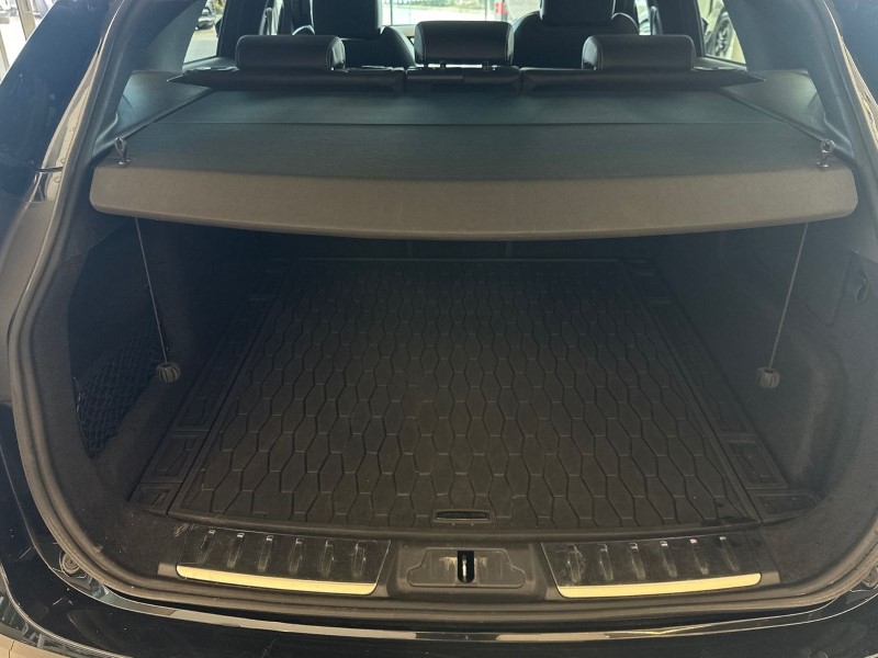 Used Jaguar F-Pace 2022 for sale - 77675520: Photo 10