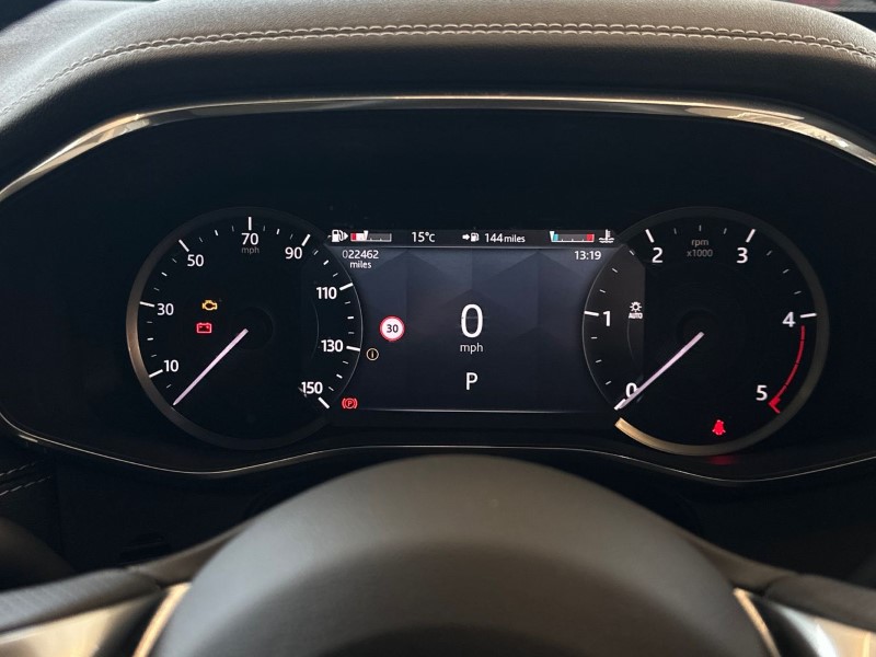 Used Jaguar F-Pace 2022 for sale - 77675520: Photo 16