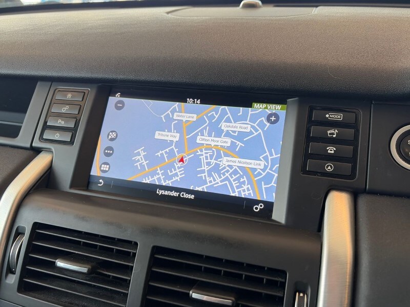 Used Land Rover Discovery Sport 2017 for sale - 78108892: Photo 12