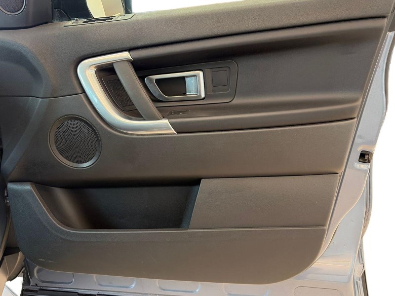 Used Land Rover Discovery Sport 2017 for sale - 78108892: Photo 22