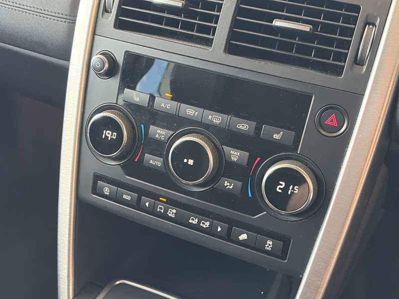 Used Land Rover Discovery Sport 2017 for sale - 78108892: Photo 32