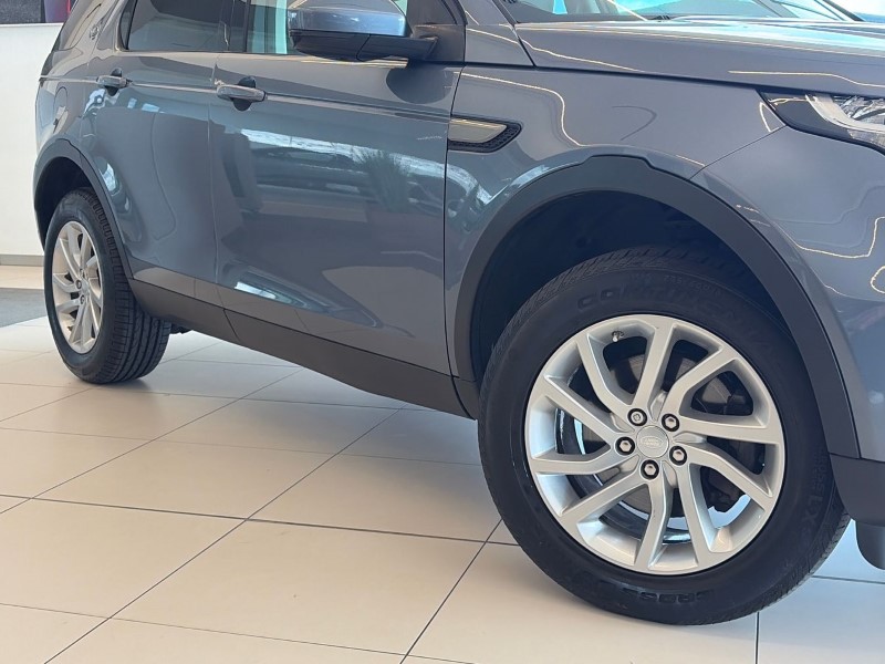 Used Land Rover Discovery Sport 2017 for sale - 78108892: Photo 44