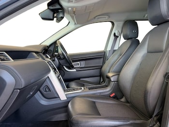 Used Land Rover Discovery Sport 2017 for sale - 78108892: Photo