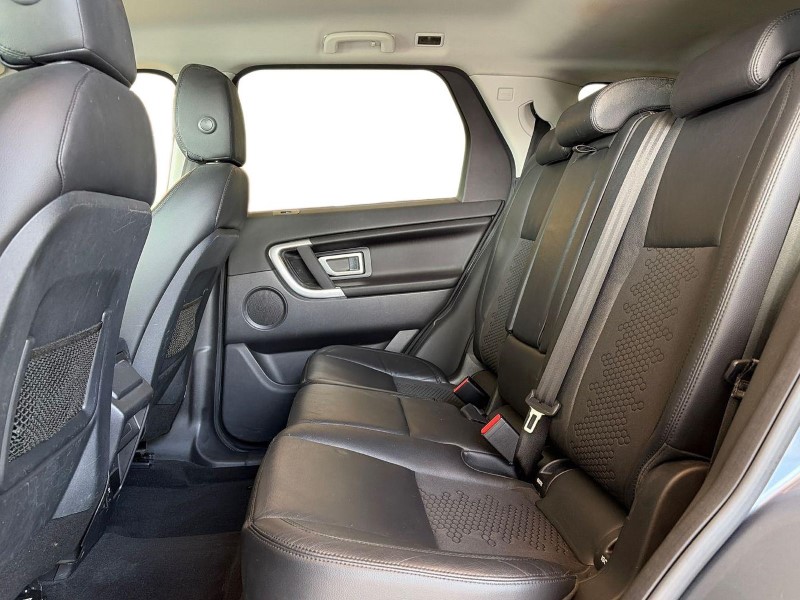 Used Land Rover Discovery Sport 2017 for sale - 78108892: Photo 5