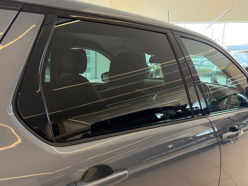 Used Land Rover Discovery Sport 2017 for sale - 78108892: Photo 51