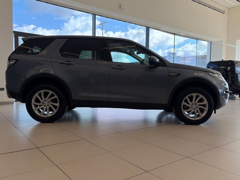 Used Land Rover Discovery Sport 2017 for sale - 78108892: Photo 54