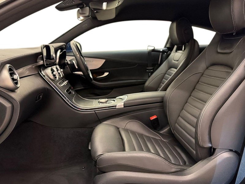 Used Jaguar F-Type 2019 for sale - 77044715: Photo 3