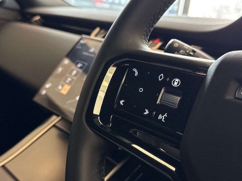 Used Land Rover Range Rover Evoque 2025 for sale - 77988570: Photo 27