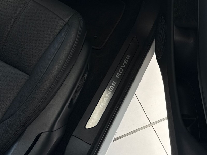 Used Land Rover Range Rover Evoque 2025 for sale - 77988570: Photo 36