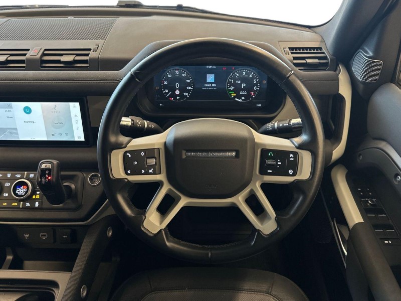 Used Land Rover Defender 2022 for sale - 77541523: Photo 15