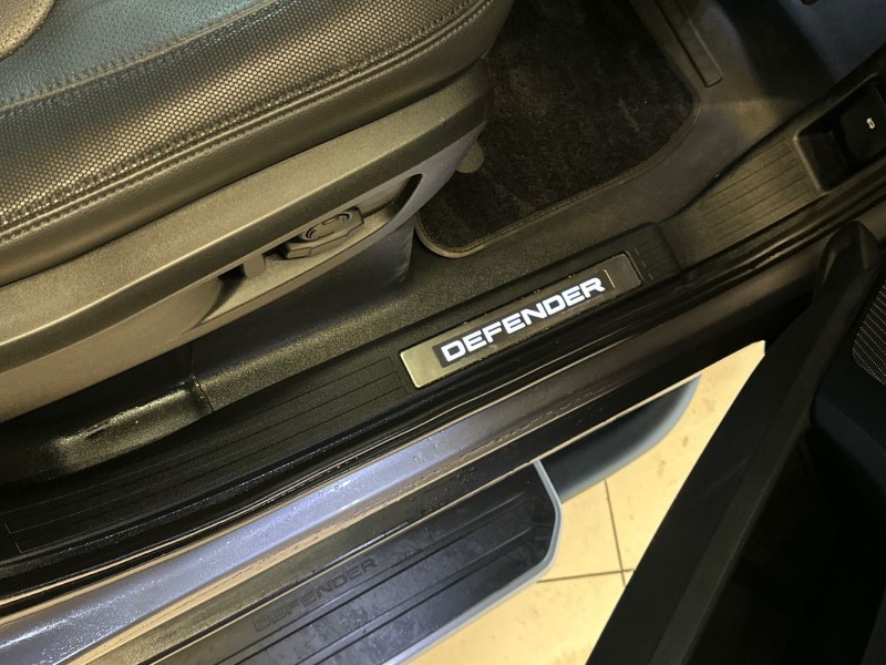 Used Land Rover Defender 2022 for sale - 77541523: Photo 37