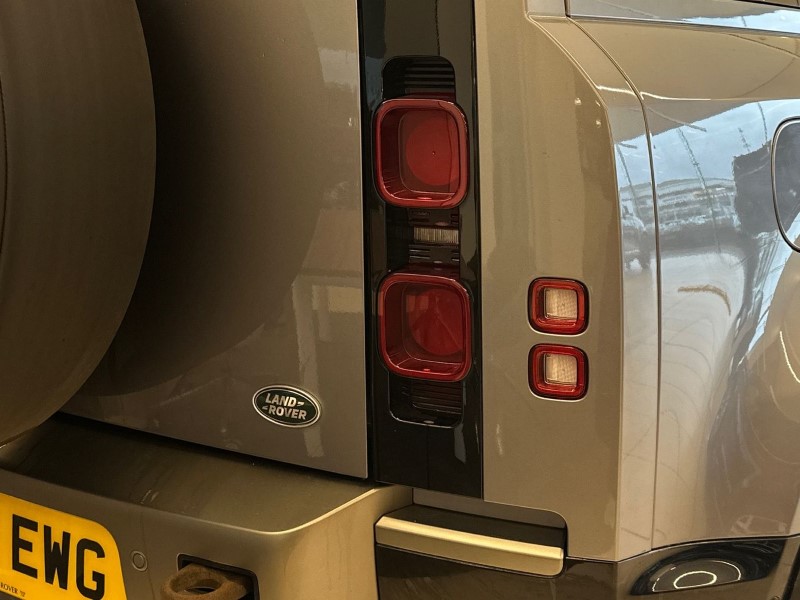 Used Land Rover Defender 2022 for sale - 77541523: Photo 45