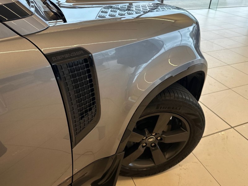 Used Land Rover Defender 2022 for sale - 77541523: Photo 47