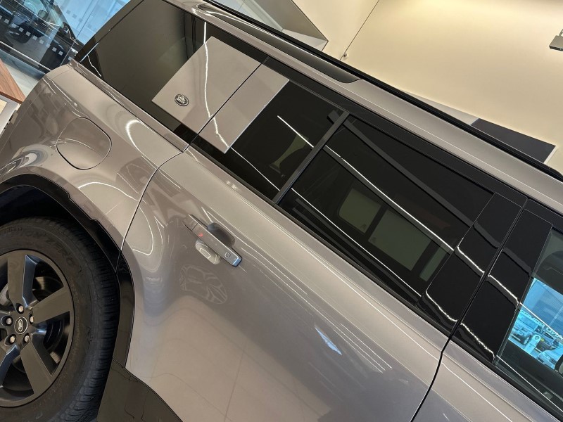 Used Land Rover Defender 2022 for sale - 77541523: Photo 49